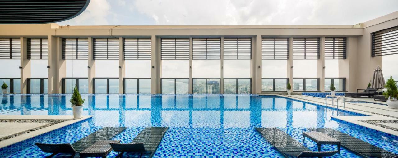 Beachfront Luxury Apartment - Rooftop Pool - Da Nang Dış mekan fotoğraf